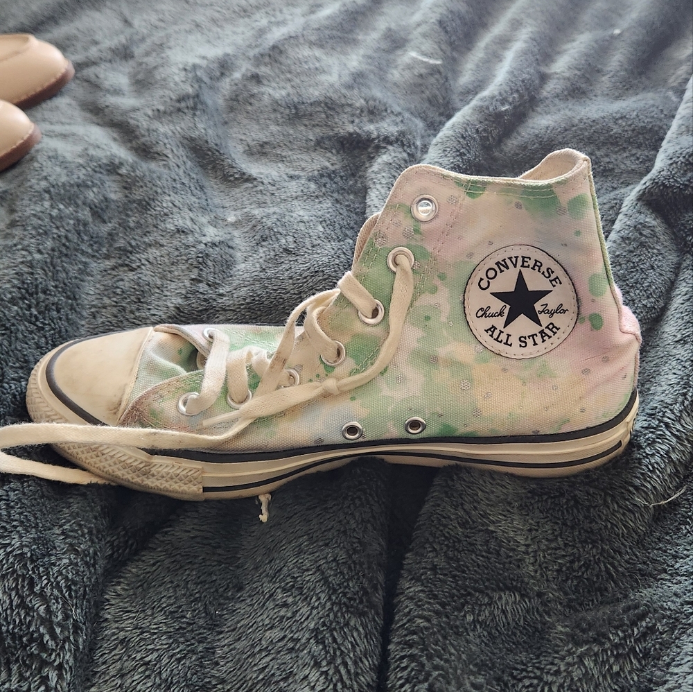 Rainbow converse